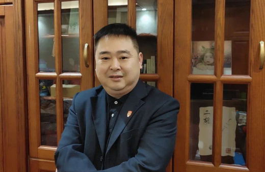 “世”在人為 | 世友地板岳陽(yáng)經(jīng)銷(xiāo)商劉軍：一如既往，腳踏實(shí)地向前沖！